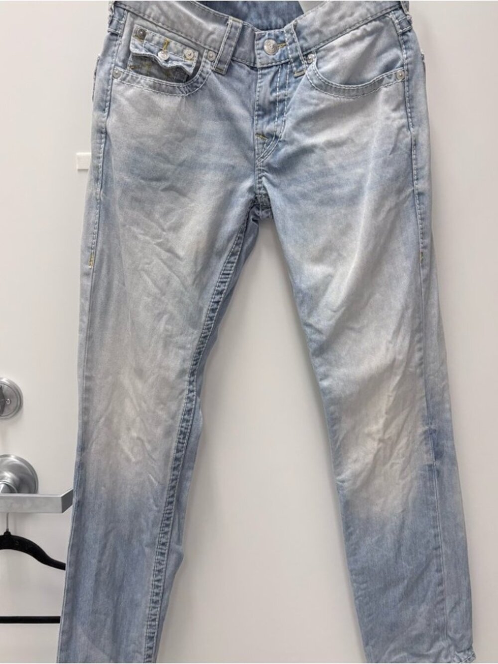 Light Blue Sz 29 Straight Leg Jeans
